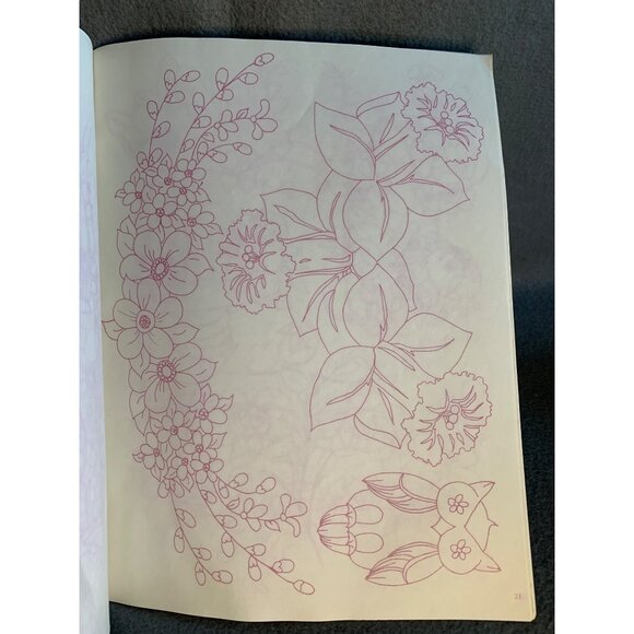 Jonell's Transfer Patterns Embroidery 68 Iron on Transfers book No 505 - Picture 12 of 12